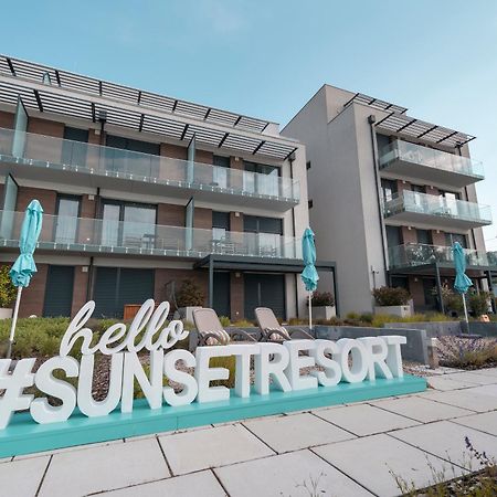 Sunset Resort - Lakeside Apartment Fonyod Exterior photo
